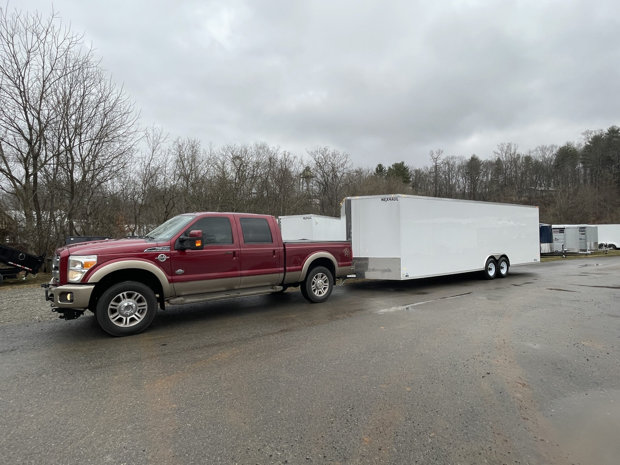 You are currently viewing Mastering Trailer Towing: Essential Tips for Safe Hauling – Pro-line®